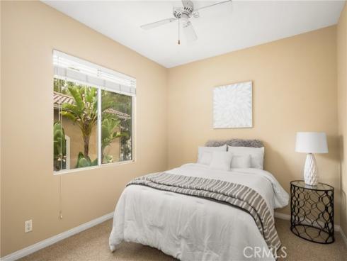 10940  Tantlinger  , Tustin, CA