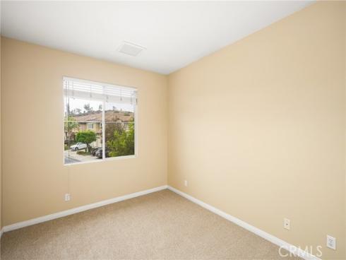 10940  Tantlinger  , Tustin, CA