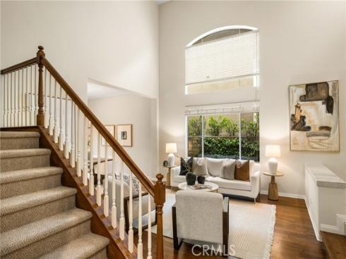 10940  Tantlinger  , Tustin, CA