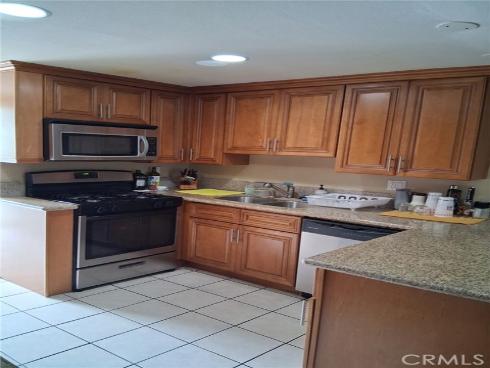 1777  Mitchell  29  Avenue, Tustin, CA