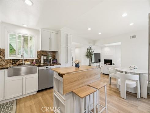 1301  Cameo   Drive, Tustin, CA