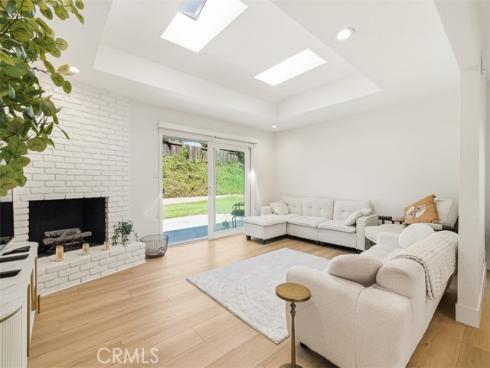 1301  Cameo   Drive, Tustin, CA