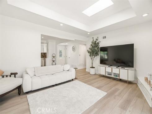 1301  Cameo   Drive, Tustin, CA