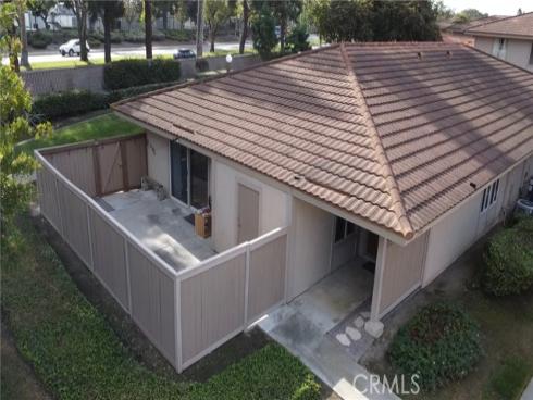 2341  Medlar  , Tustin, CA