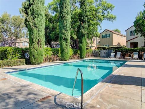 13069  Arborwalk  , Tustin, CA