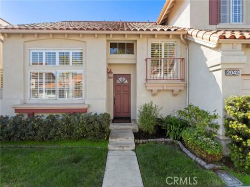2042  Seminole  , Tustin, CA