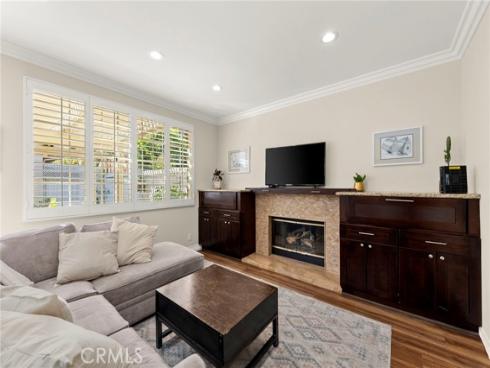 2042  Seminole  , Tustin, CA