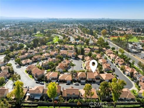 2042  Seminole  , Tustin, CA