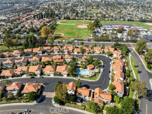 2042  Seminole  , Tustin, CA