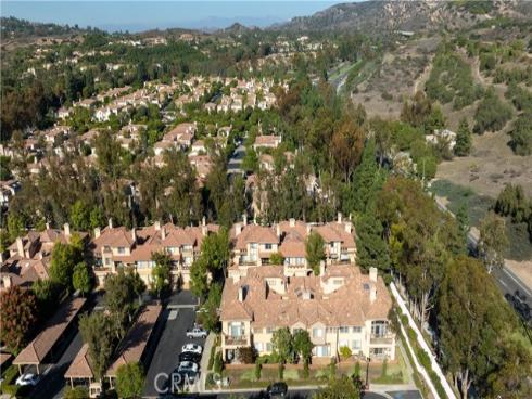 2753  Dietrich   Drive, Tustin, CA