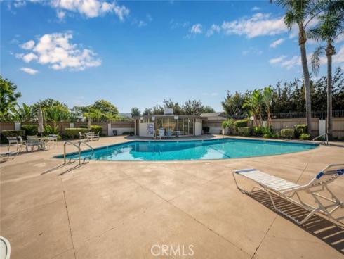13902  Yorba  14A  Street, Tustin, CA