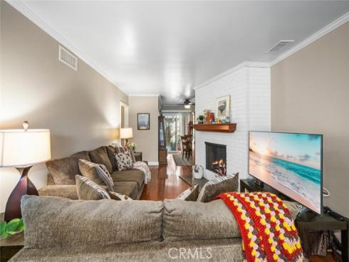 13902  Yorba  14A  Street, Tustin, CA