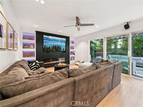 14641  Alder  , Tustin, CA