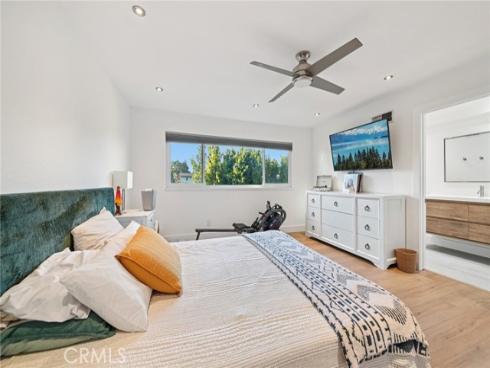 14641  Alder  , Tustin, CA