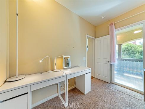 15229  Columbus Square  , Tustin, CA