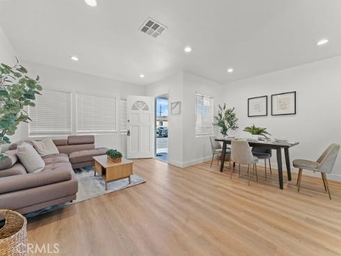 1056  Walter   Avenue, Tustin, CA