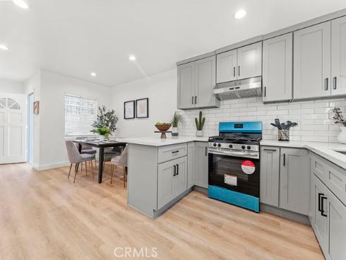 1056  Walter   Avenue, Tustin, CA