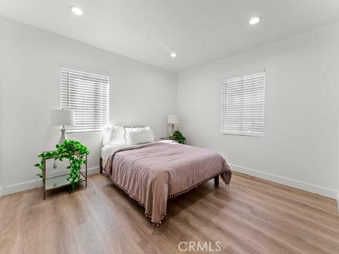 1056  Walter   Avenue, Tustin, CA