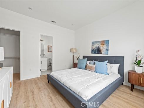 1056  Walter   Avenue, Tustin, CA