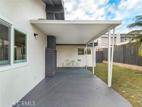 1381  Penrith  , Tustin, CA