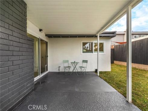 1381  Penrith  , Tustin, CA