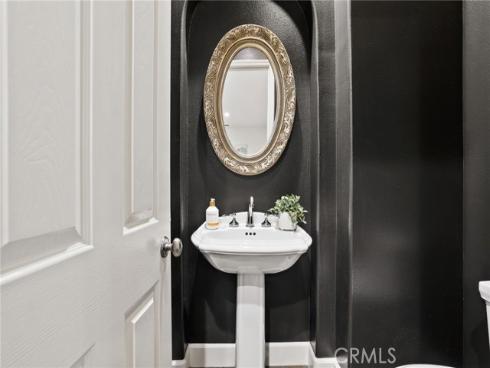 12215  Wyne Ct  , Tustin, CA