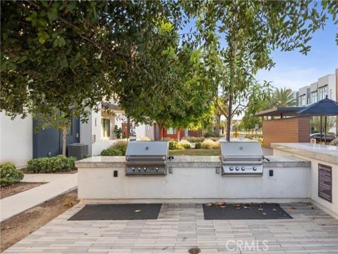 419  Transport  , Tustin, CA