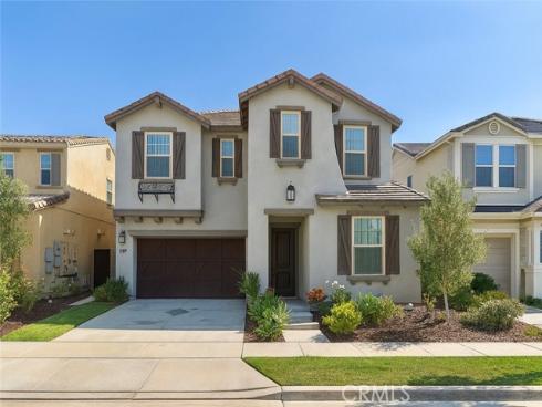 279  Barnes  , Tustin, CA