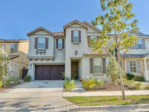 279  Barnes  , Tustin, CA