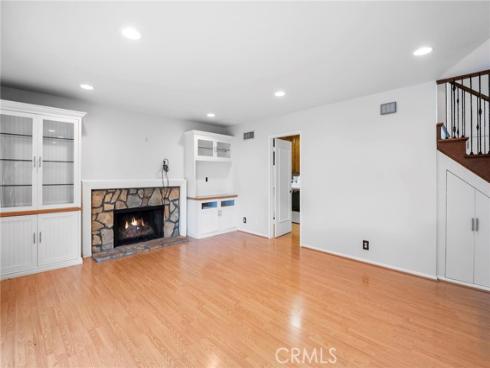 14892  Foxcroft  , Tustin, CA