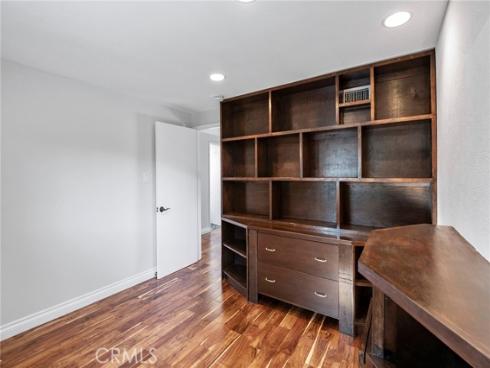 14892  Foxcroft  , Tustin, CA