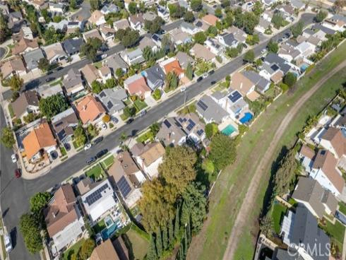 14892  Foxcroft  , Tustin, CA