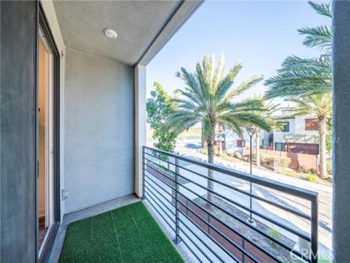 159  Waypoint  , Tustin, CA