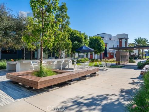 159  Waypoint  , Tustin, CA