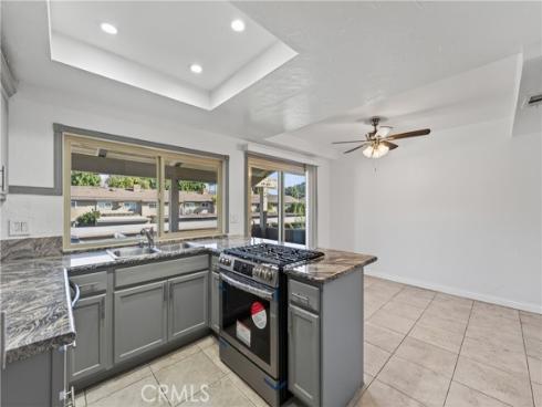 13722  Red Hill  20 , Tustin, CA