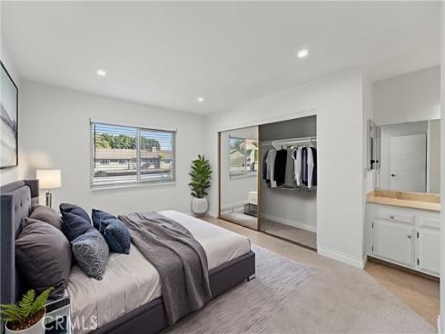 13722  Red Hill  20 , Tustin, CA