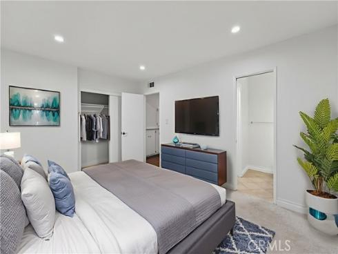 13722  Red Hill  20 , Tustin, CA