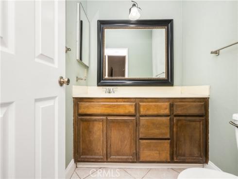 1062  Walnut  C  Street, Tustin, CA