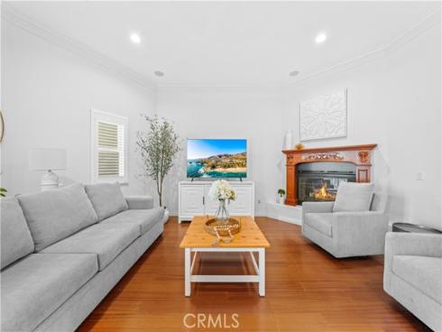 1621  Bryan  , Tustin, CA