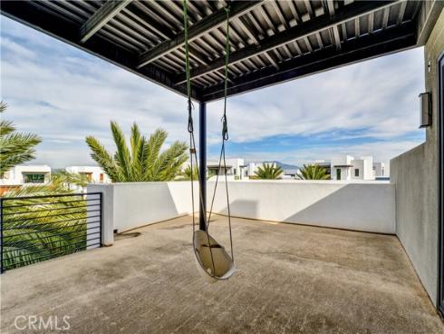 413  Transport  , Tustin, CA