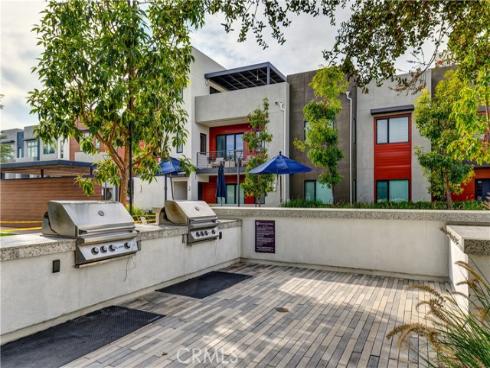 413  Transport  , Tustin, CA