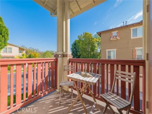 10  Flyers  , Tustin, CA