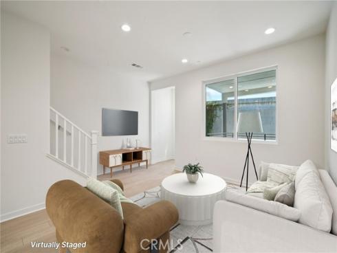 156  Balsawood  , Tustin, CA