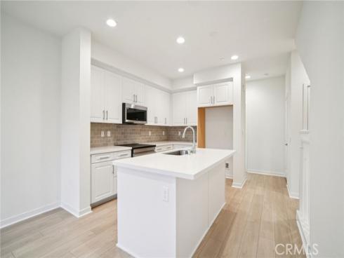 156  Balsawood  , Tustin, CA