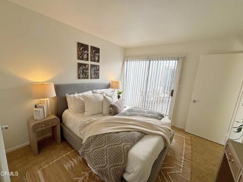 17516  Via Calma  39 , Tustin, CA