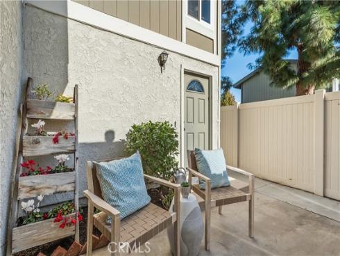 1041  Tustin Pines  , Tustin, CA