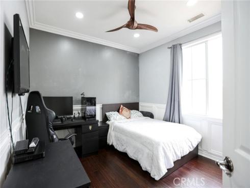 175 Zephyr run , Tustin, CA