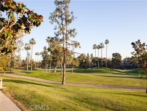 2340  Sunningdale  , Tustin, CA