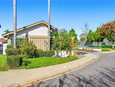 14271 Morning Glory Rd