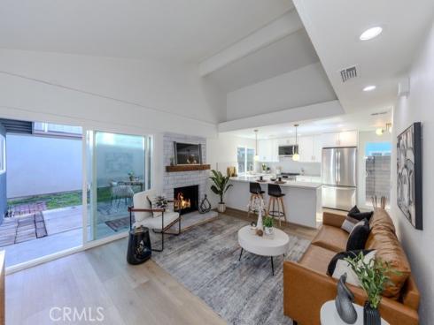 14452 Denbigh Lane, Tustin, CA